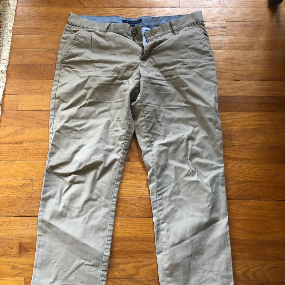 Tommy Hilfiger Khakis